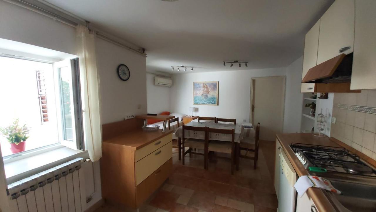 Apartment Uskok Senj  Extérieur photo